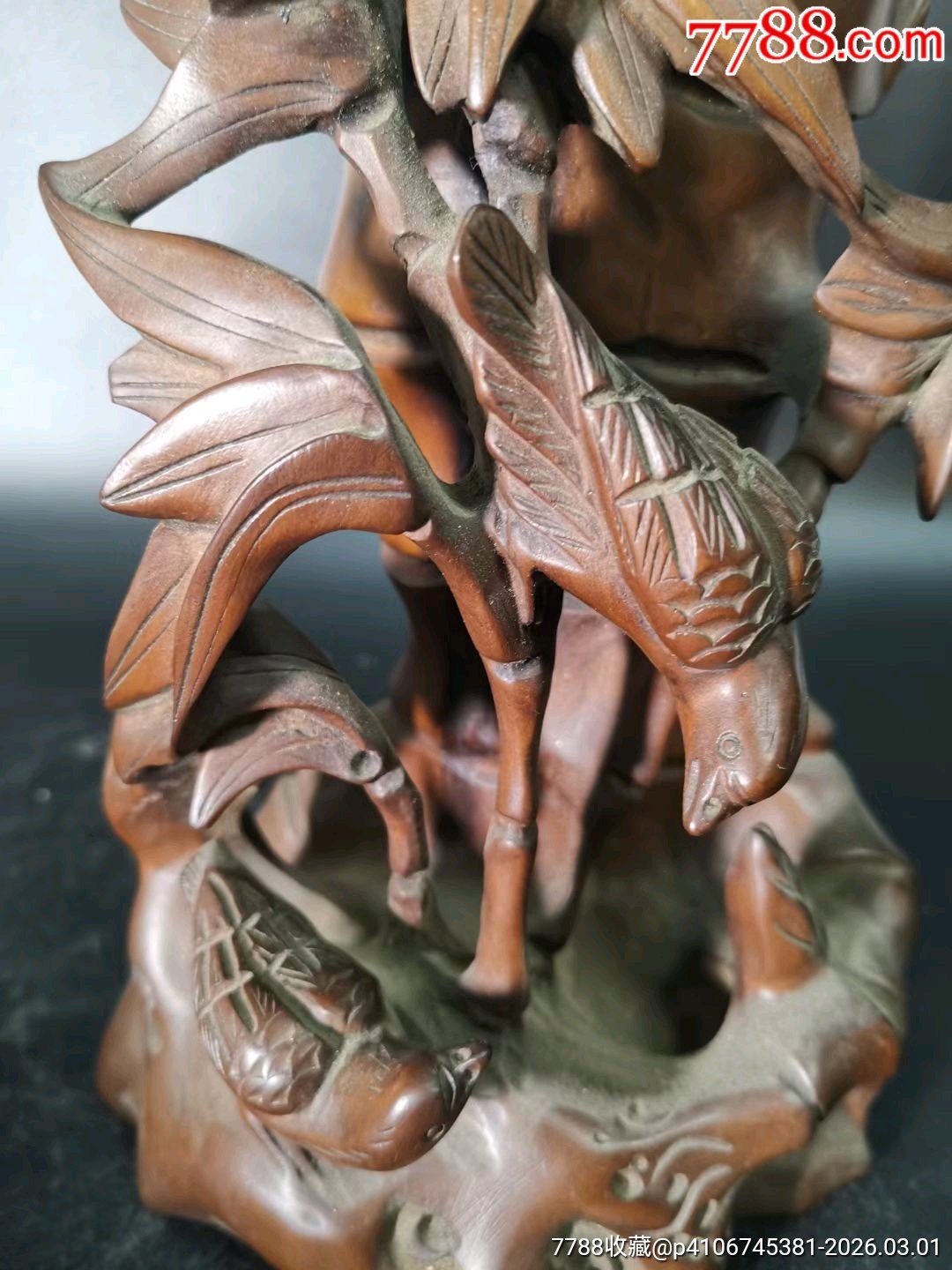 77415北京刘先生木雕笔筒