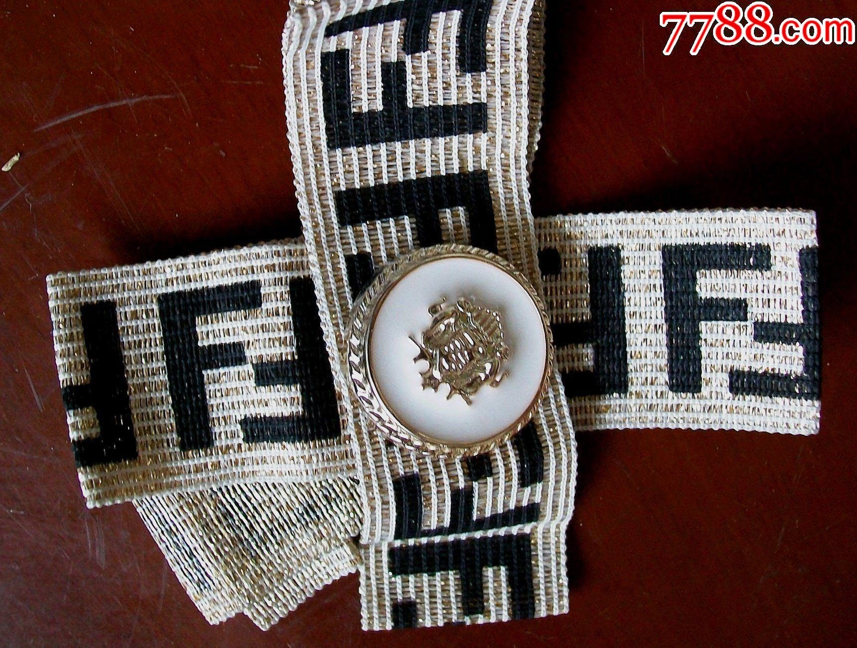 97726eba27d75df34678cdf6f39c5f29